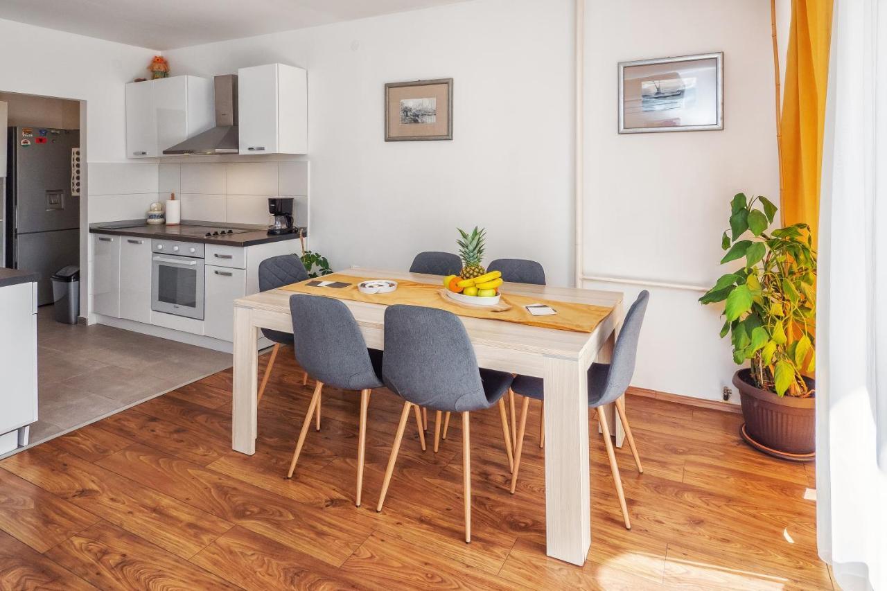 Apartman Neda Сплит Екстериор снимка