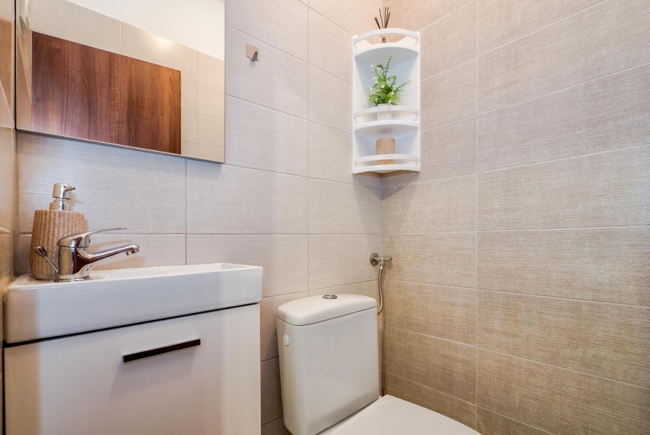 Apartman Neda Сплит Екстериор снимка