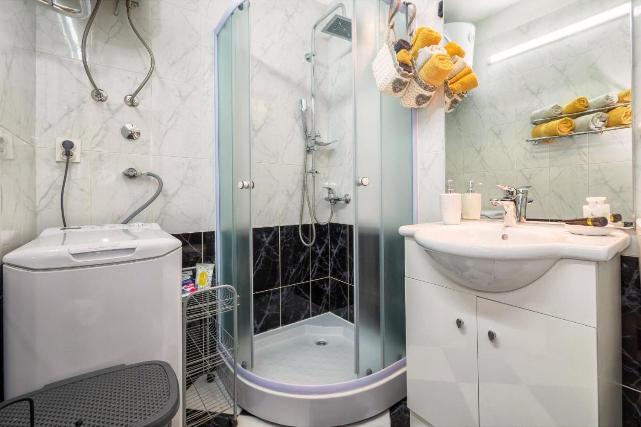 Apartman Neda Сплит Екстериор снимка