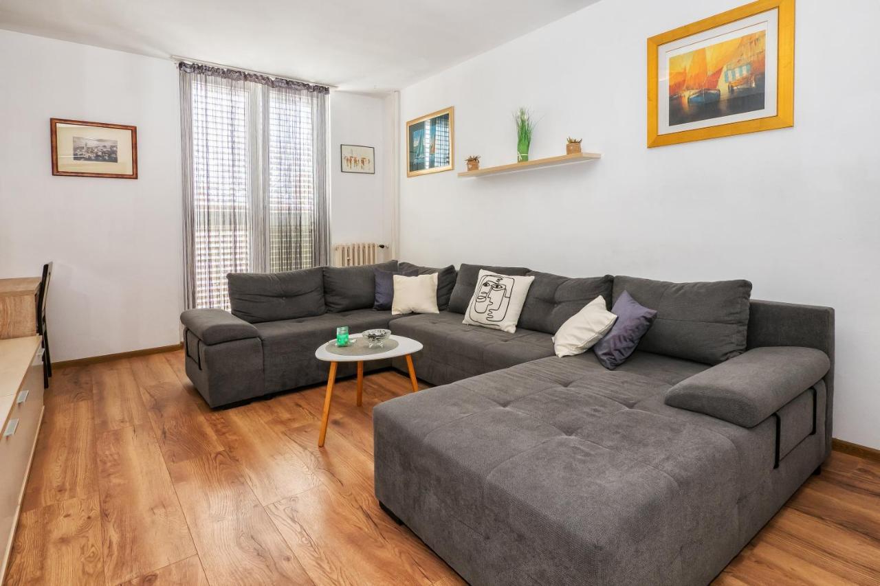 Apartman Neda Сплит Екстериор снимка