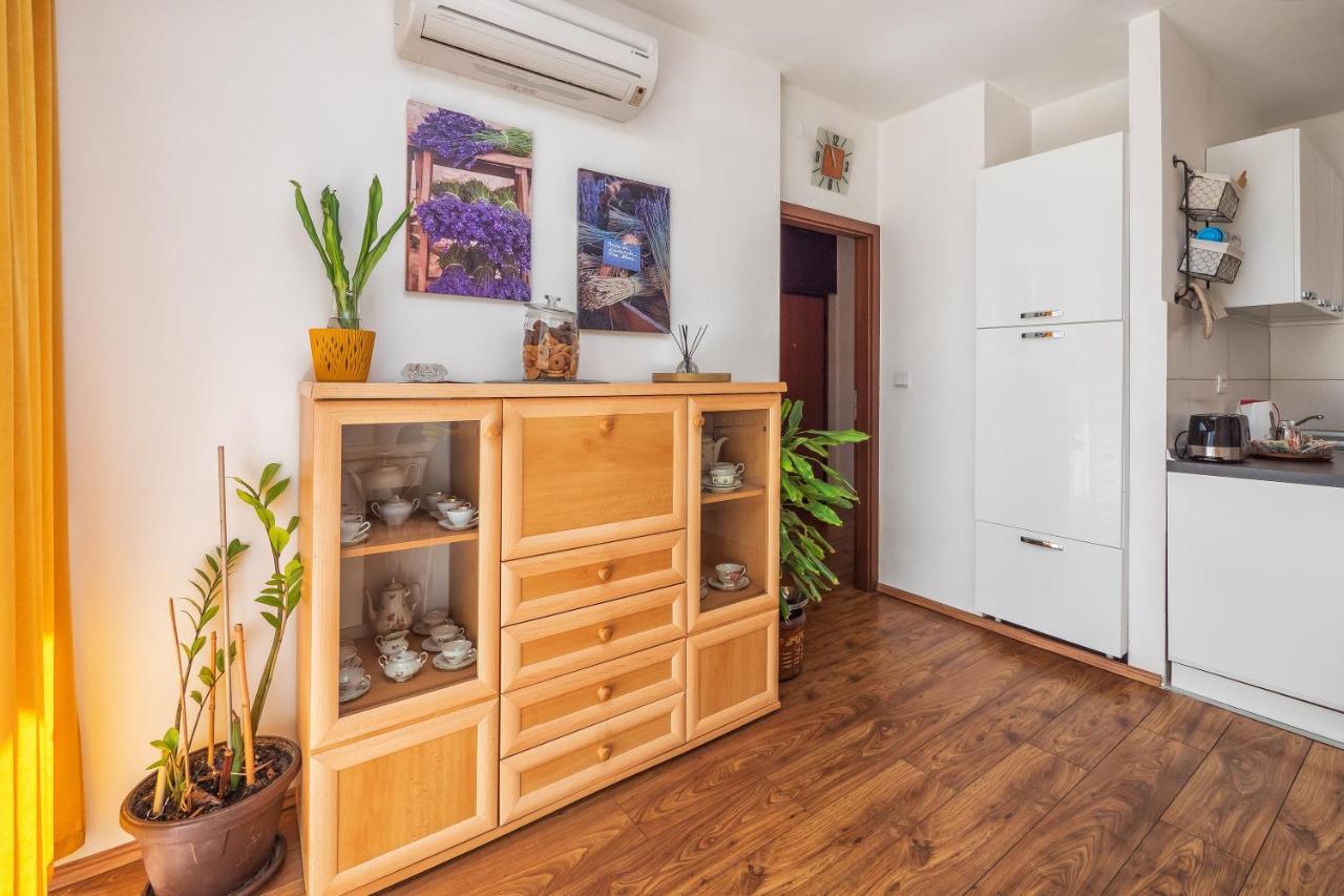 Apartman Neda Сплит Екстериор снимка